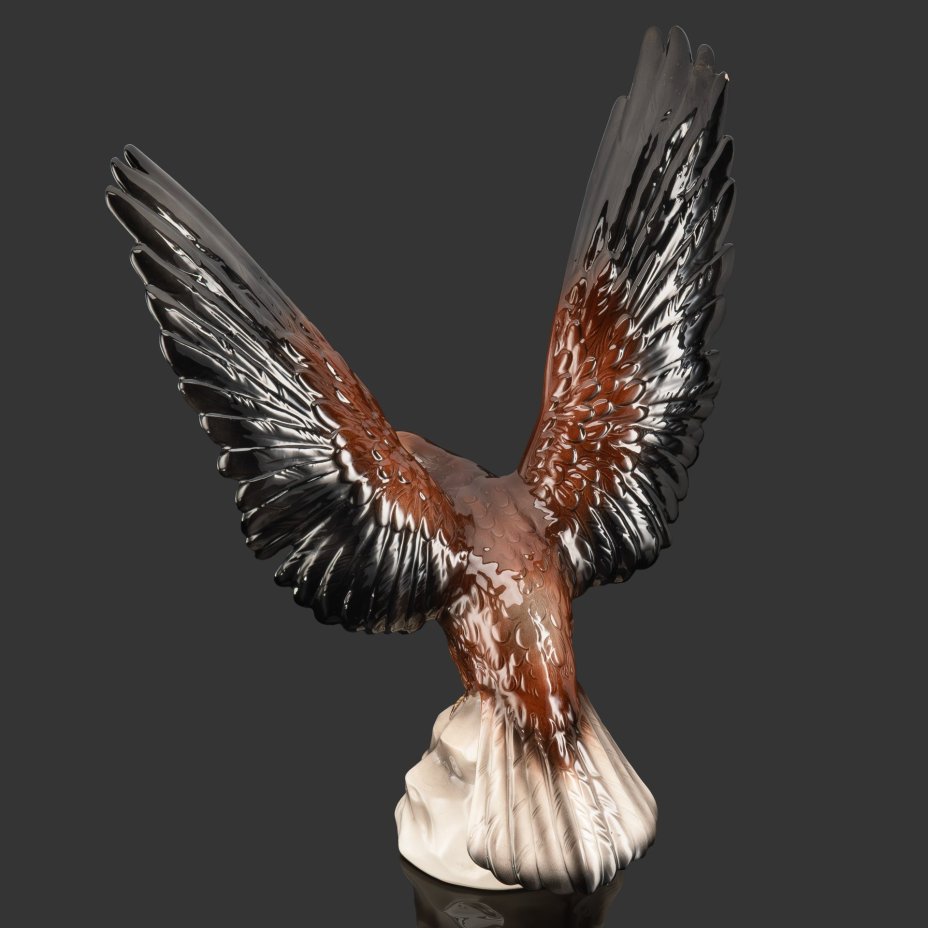 Скульптура "Орел с распростертыми крыльями", Katzhutte
