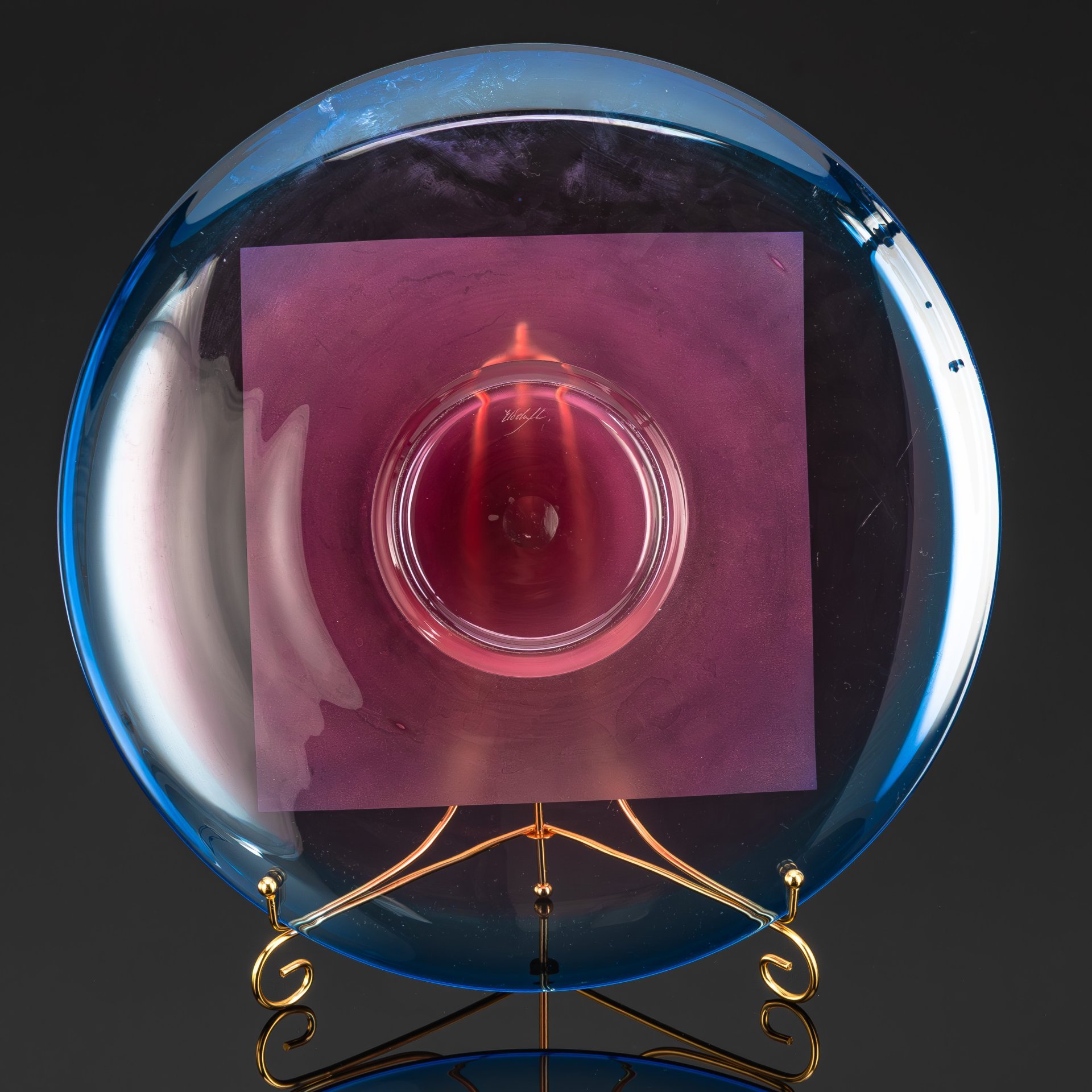 Блюдо сине-розового оттенка, цветное стекло, матирование, Швеция, 1950-1970 гг.