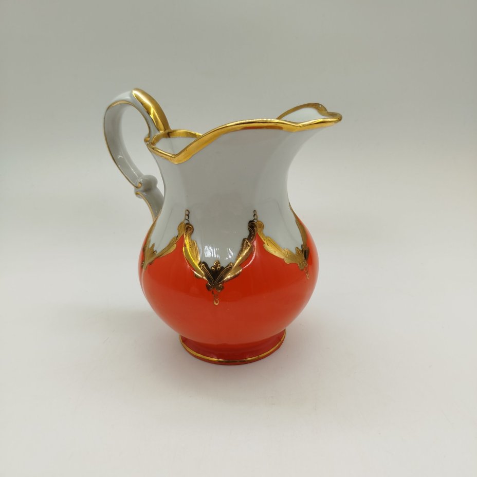 Молочник в классическом стиле, фарфор, золочение, крытье, Барановский фарфоровый завод, СССР, 1960-1970 гг.