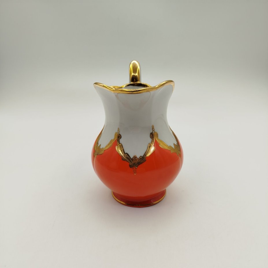 Молочник в классическом стиле, фарфор, золочение, крытье, Барановский фарфоровый завод, СССР, 1960-1970 гг.