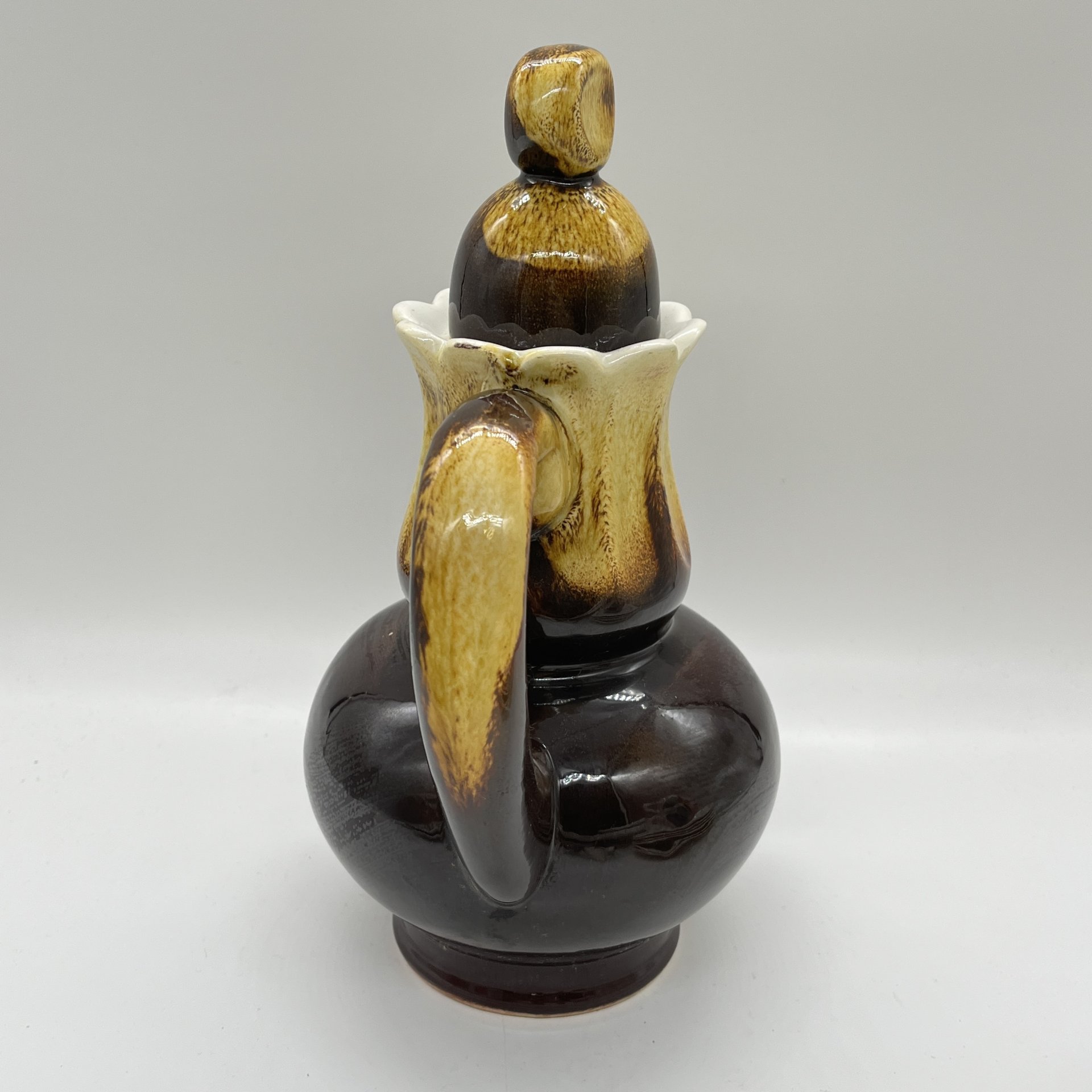 Чайник доливной с абстрактным декором