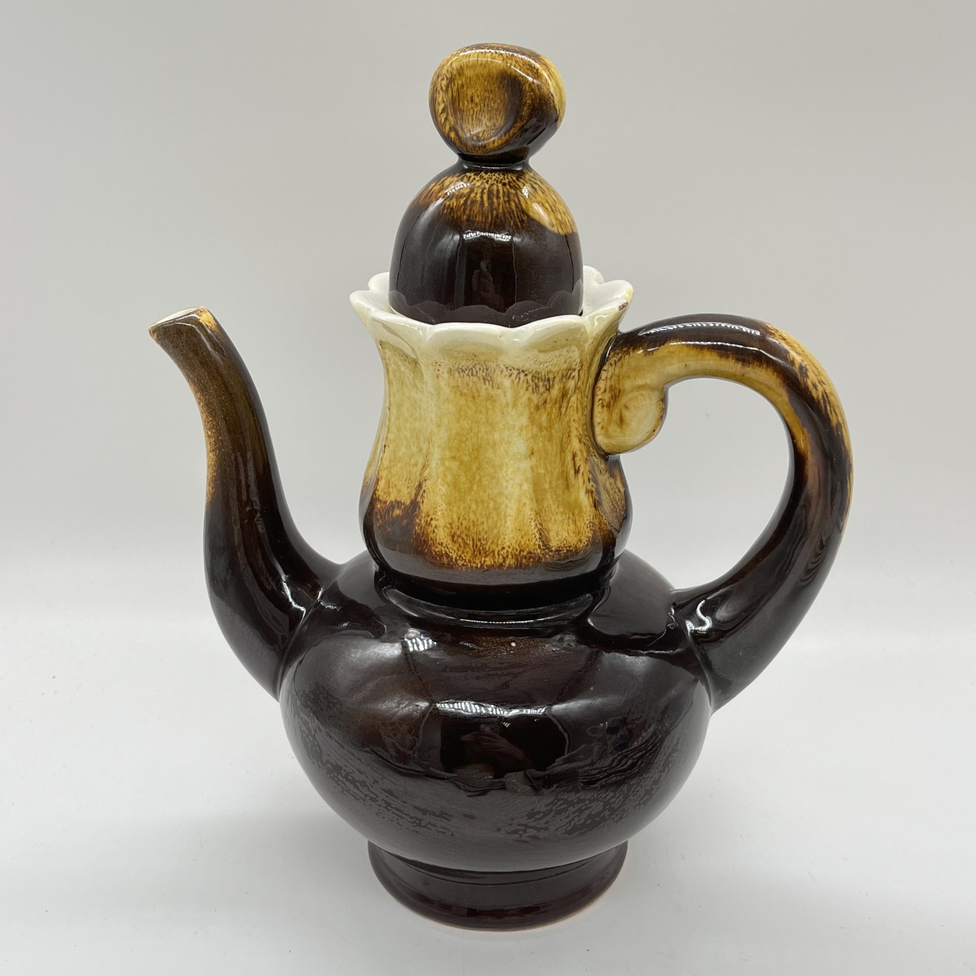 Чайник доливной с абстрактным декором