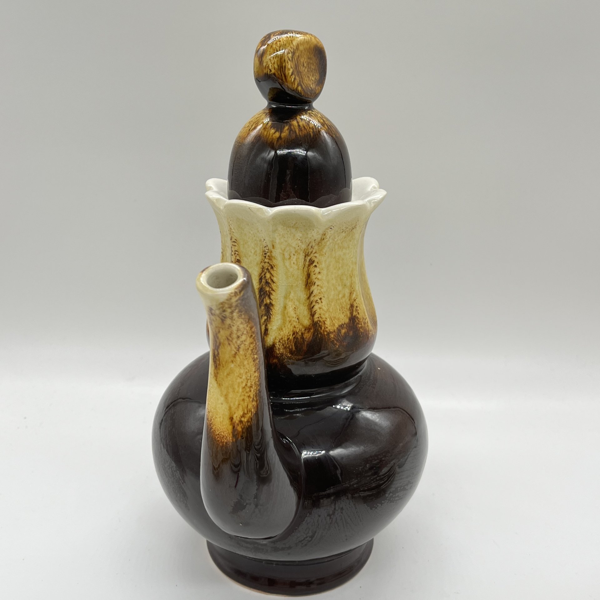 Чайник доливной с абстрактным декором