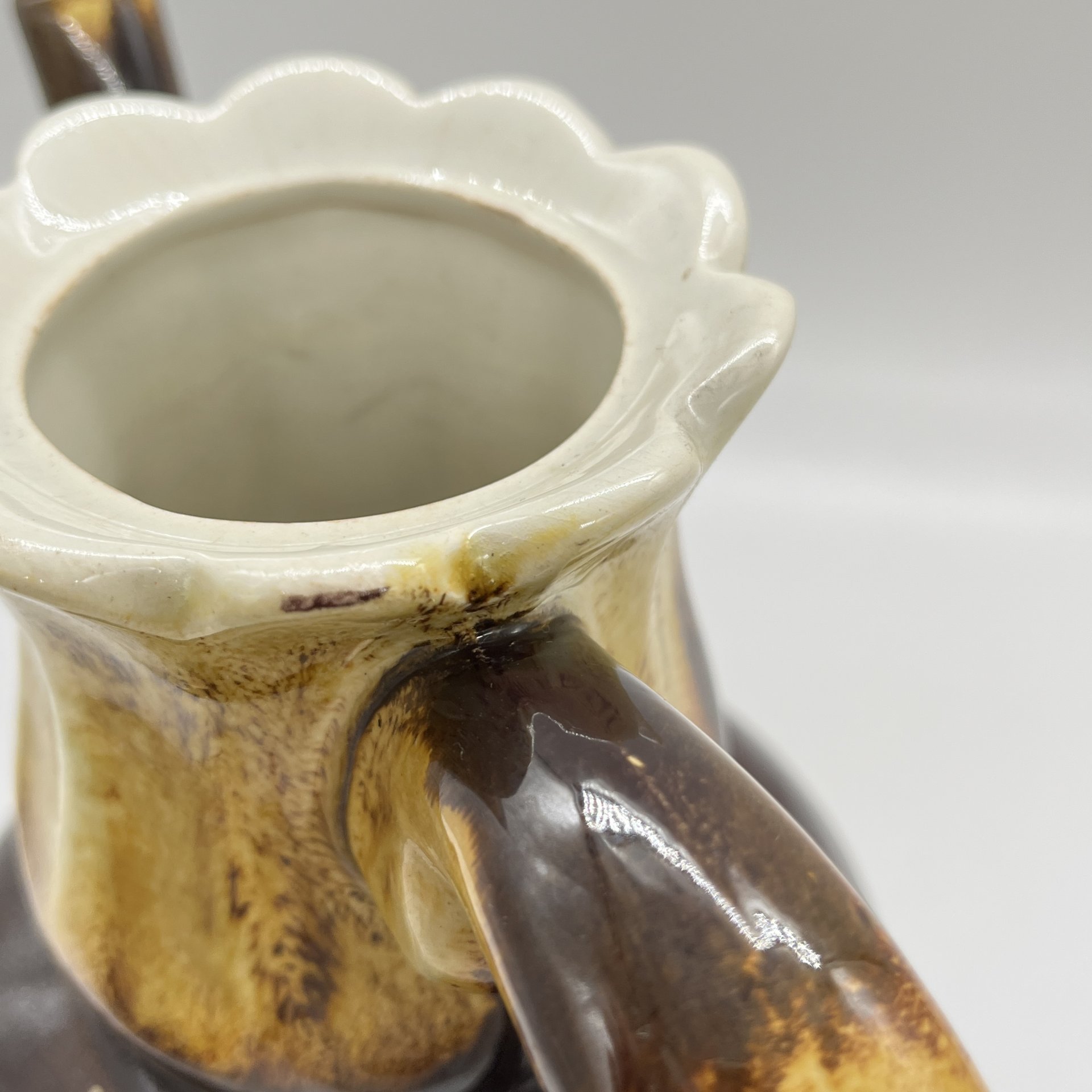 Чайник доливной с абстрактным декором