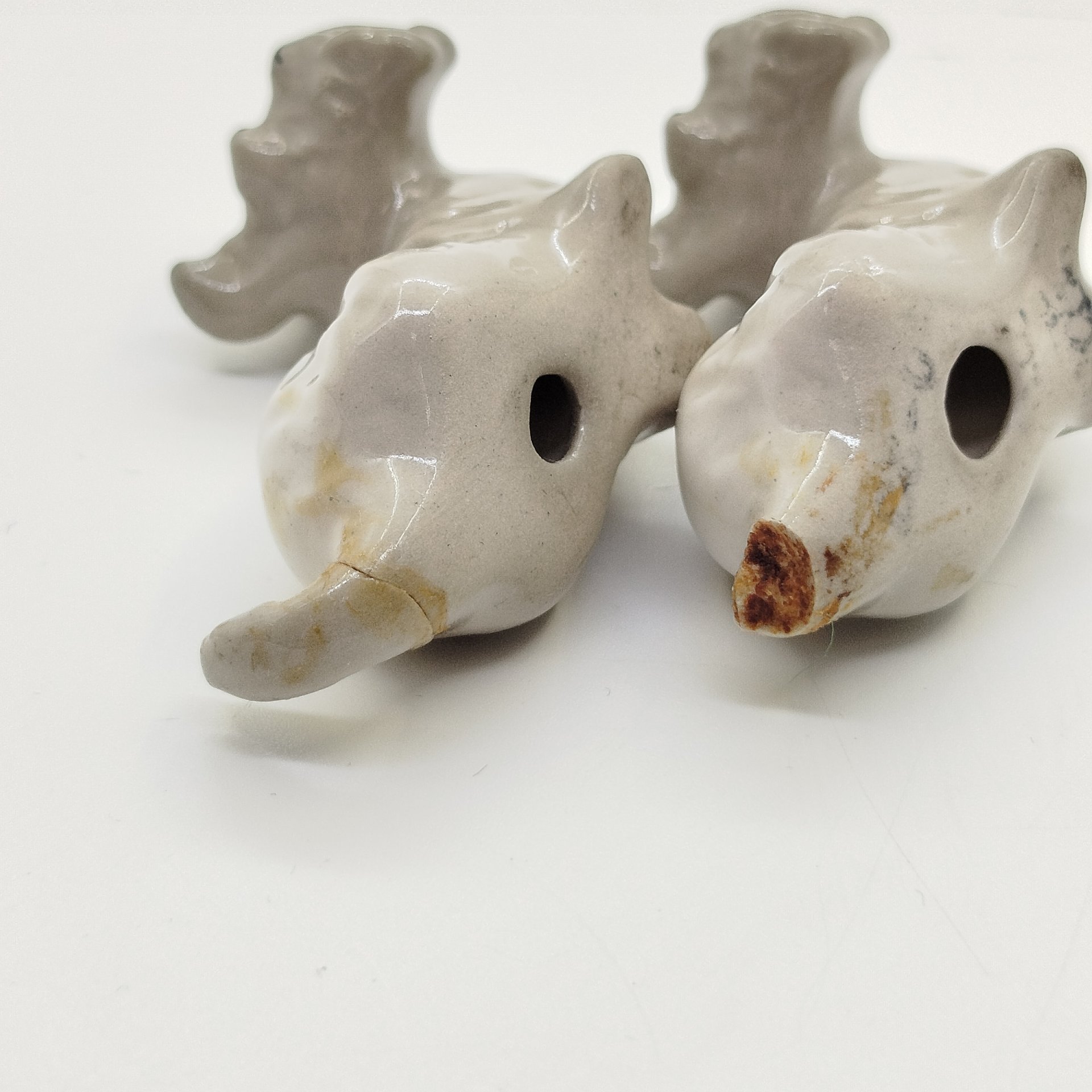 Пара миниатюрных статуэток "Шотландский терьер" ("Шотландка"), скульптор Н.Е. Муратов, (под реставрацию)