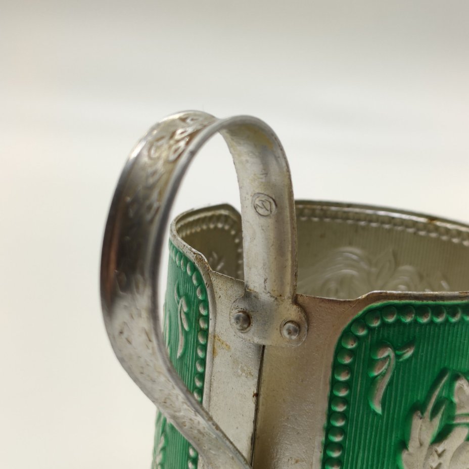 Подстаканник "Сказочные животные" на зеленом фоне, алюминий, крашение, чеканка, Завод художественной гравюры на металле, СССР, 1973-1991 гг.