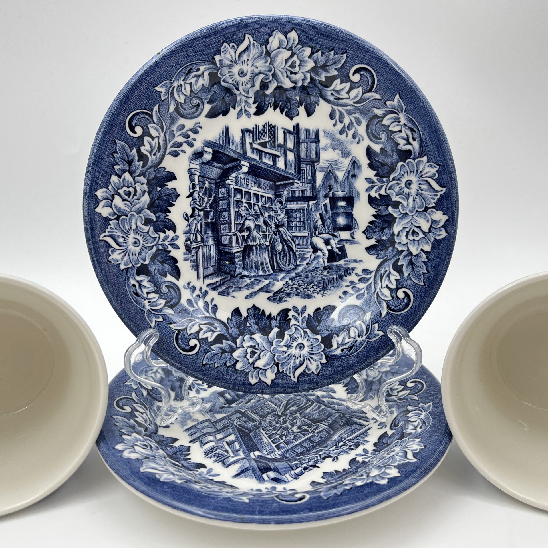 Набор из 2-х чайных пар "Old Curiosity Shop", серия "Диккенс", English Ironstone Tableware (EIT), фаянс, деколь, Великобритания, 1980-1990 гг.