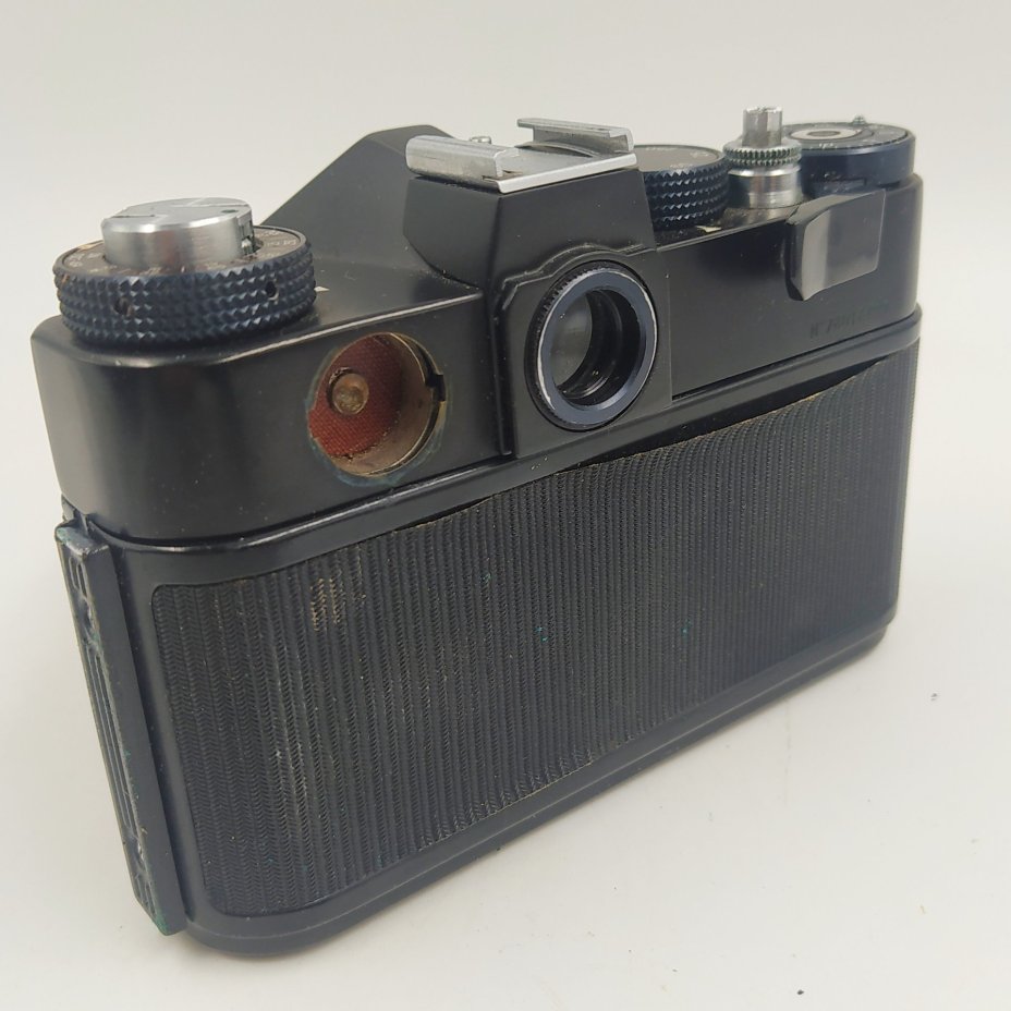 Фотоаппарат плёночный "Зенит-TTL" c объективом "Гелиос-44М" в оригинальном кофре, металл, пластик, стекло, кожа, Красногорский механический завод (КМЗ), СССР, 1977-1985 гг.