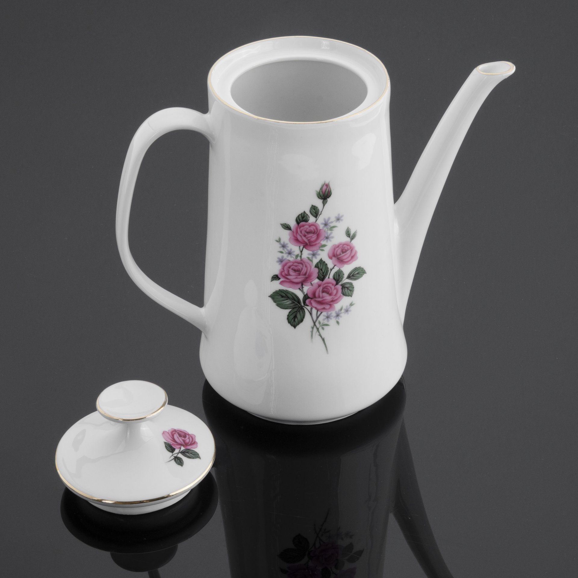 Чайник (кофейник) с изображением роз, мануфактура "J. Kronester Bavaria", PMR Bavaria Jaeger & Co.