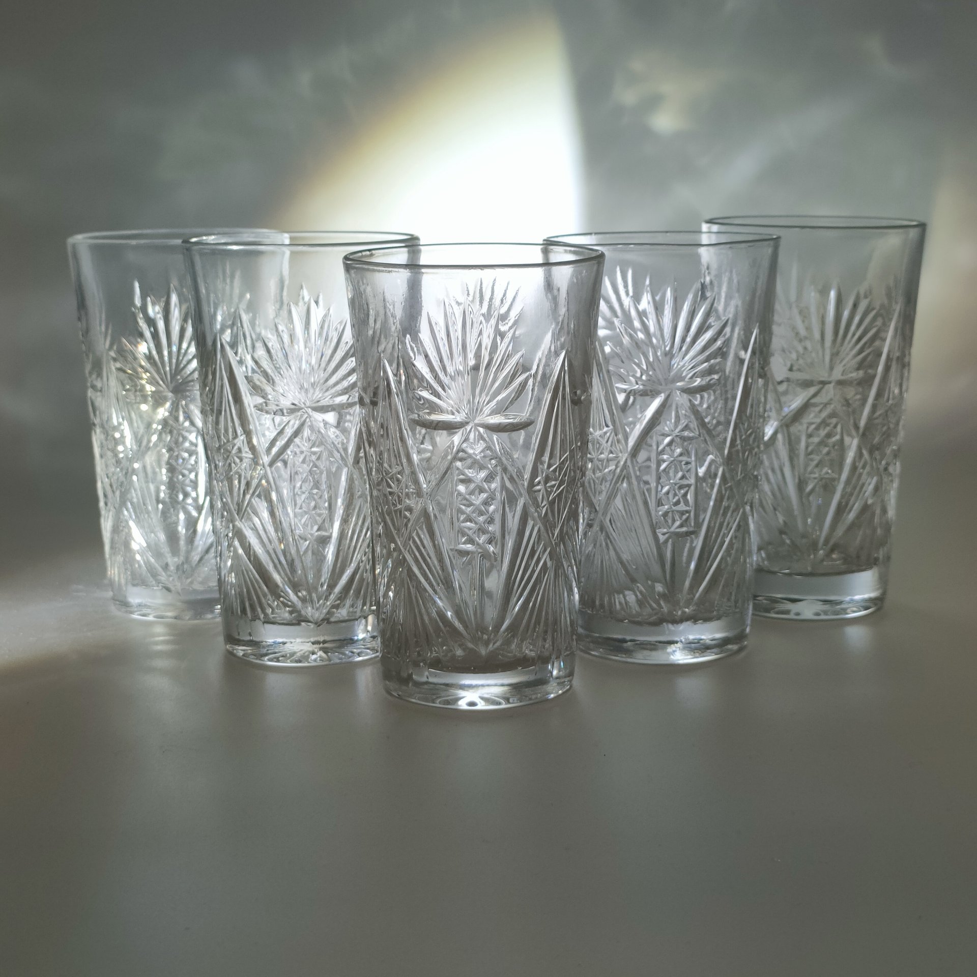 Набор из 5-ти стаканов с геометрическим декором, хрусталь, алмазная грань, СССР, 1970-1990 гг.