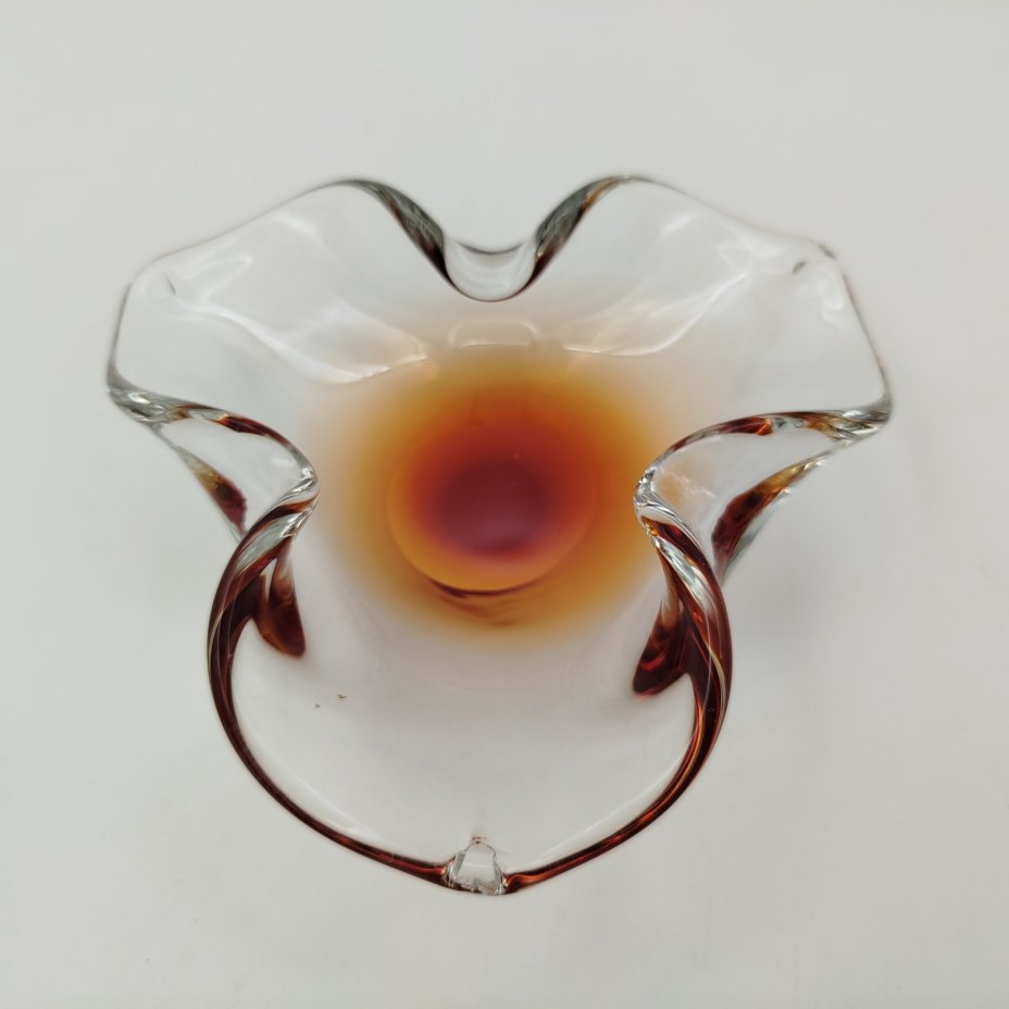 Пепельница с янтарным подтоном, стекло, гутная техника, Чехословакия, 1970-1990 гг.