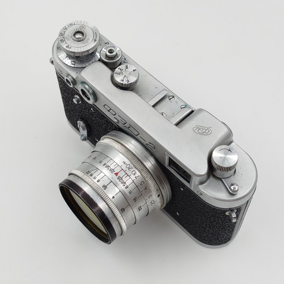 Фотоаппарат плёночный "ФЭД-2" с объективом "Индустар 26-м" в оригинальном кофре, коробке и документами, Харьковский машиностроительный завод им. Дзержинского (ФЭД)