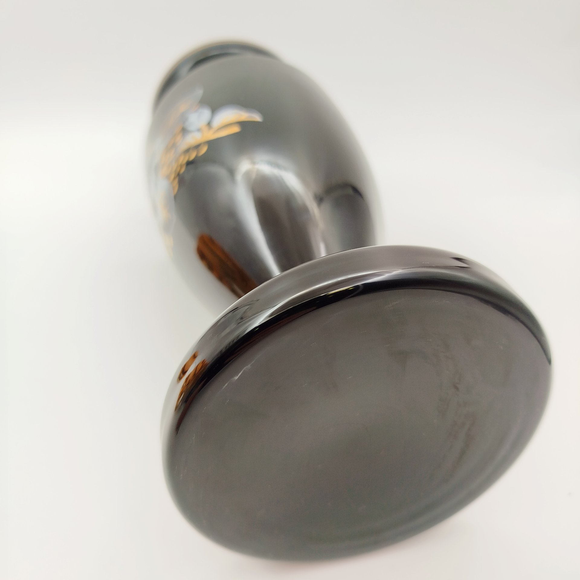 Ваза черного оттенка с цветочным декором, цветное стекло, деколь, золочение, Bohemia Crystal (Bohemia Glass), Чехия, 2000-2015 гг.