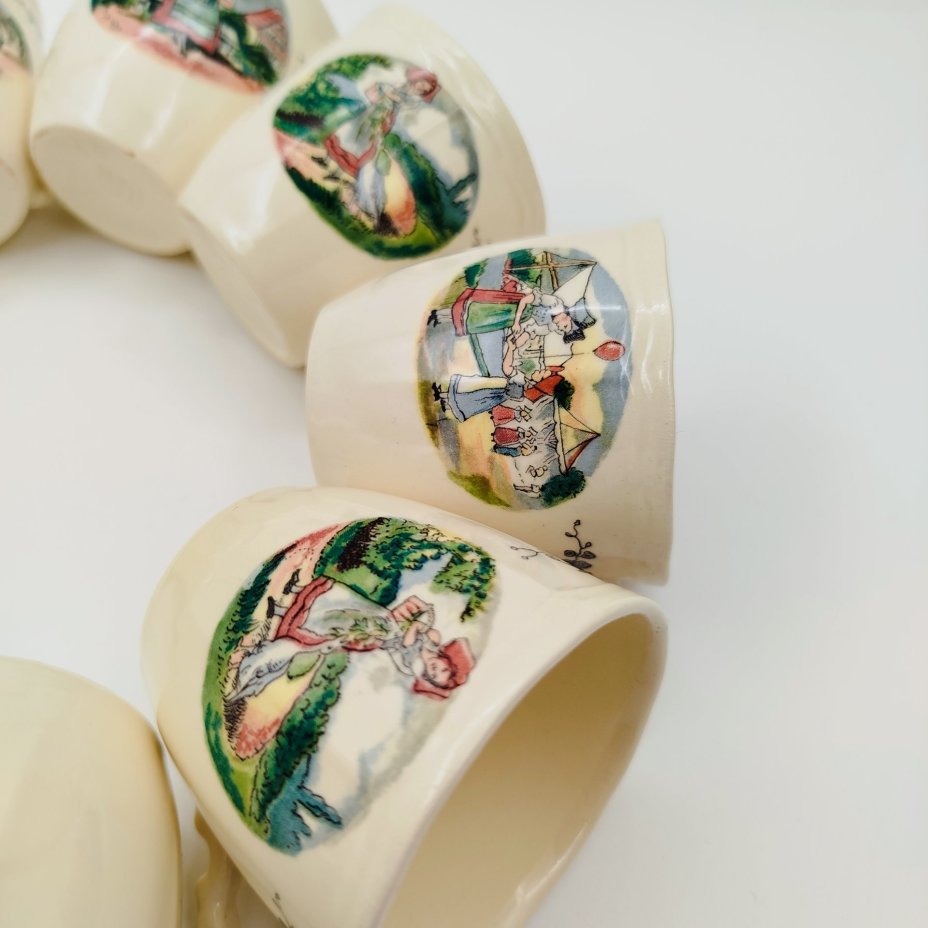 Набор сервировочный на 10 персон (10 кофейных чашек и блюдо), украшенный пасторальными сценами, серия "Obernai", фаянс, деколь, Sarreguemines (Саргемин), Франция, 1980-2000 гг.