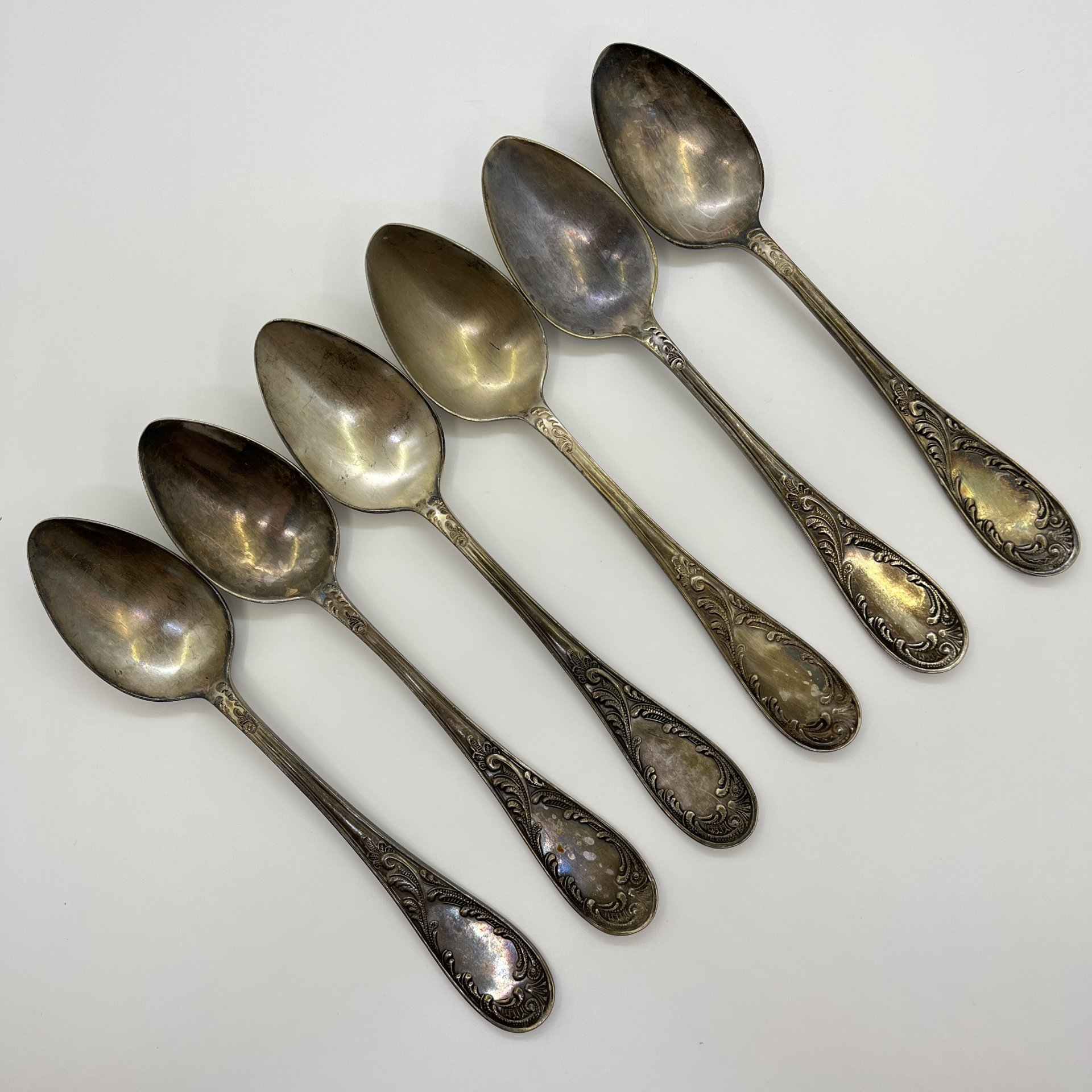 Набор из 6-ти столовых ложек с растительным декором, мНЦ (медь-никель-цинк), Кольчугинский завод цветных металлов, СССР, 1950-1960 гг.
