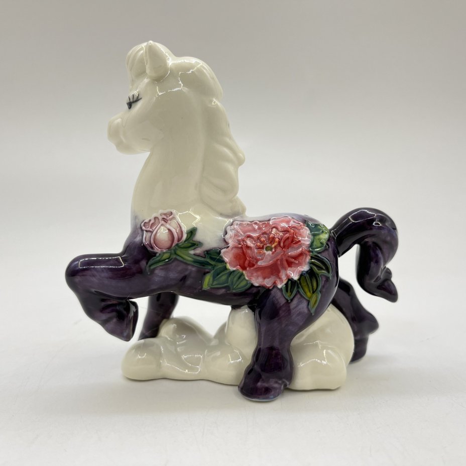 Статуэтка "Лошадь-Грация", фарфор, Pavone, Италия, 2024 г.