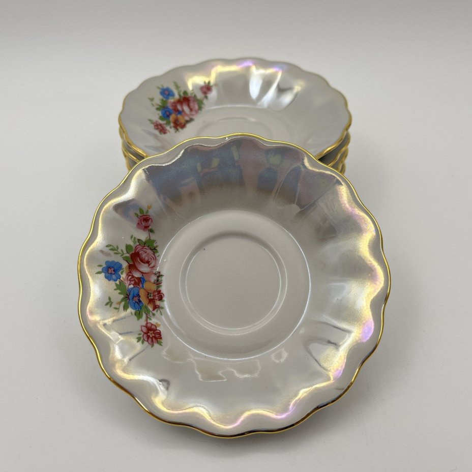 Сервиз кофейный на 5 персон, украшенный цветочным декором (13 предметов), фарфор, деколь, люстр, Коростенский фарфоровый завод (КФЗ), СССР, 1970-1990 гг.