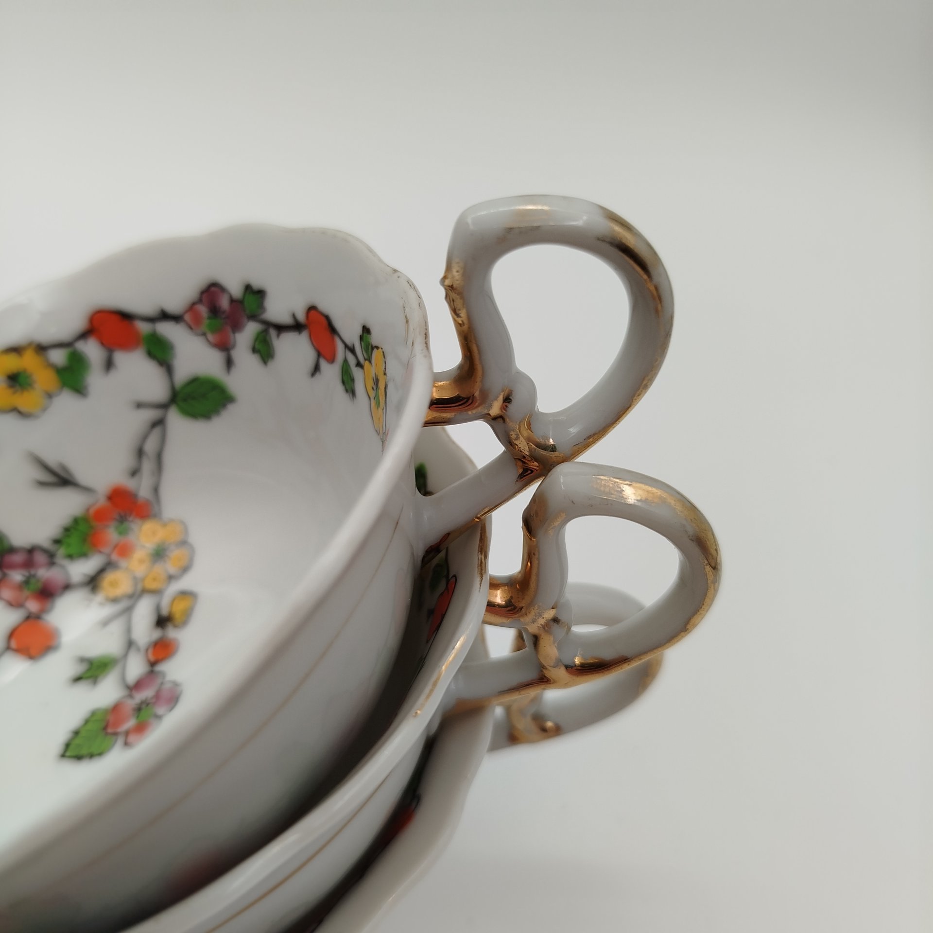 Набор чайных пар с цветочным декором на 6 персон, York, фарфор, роспись, золочение, Великобритания, 1920-1950 гг.