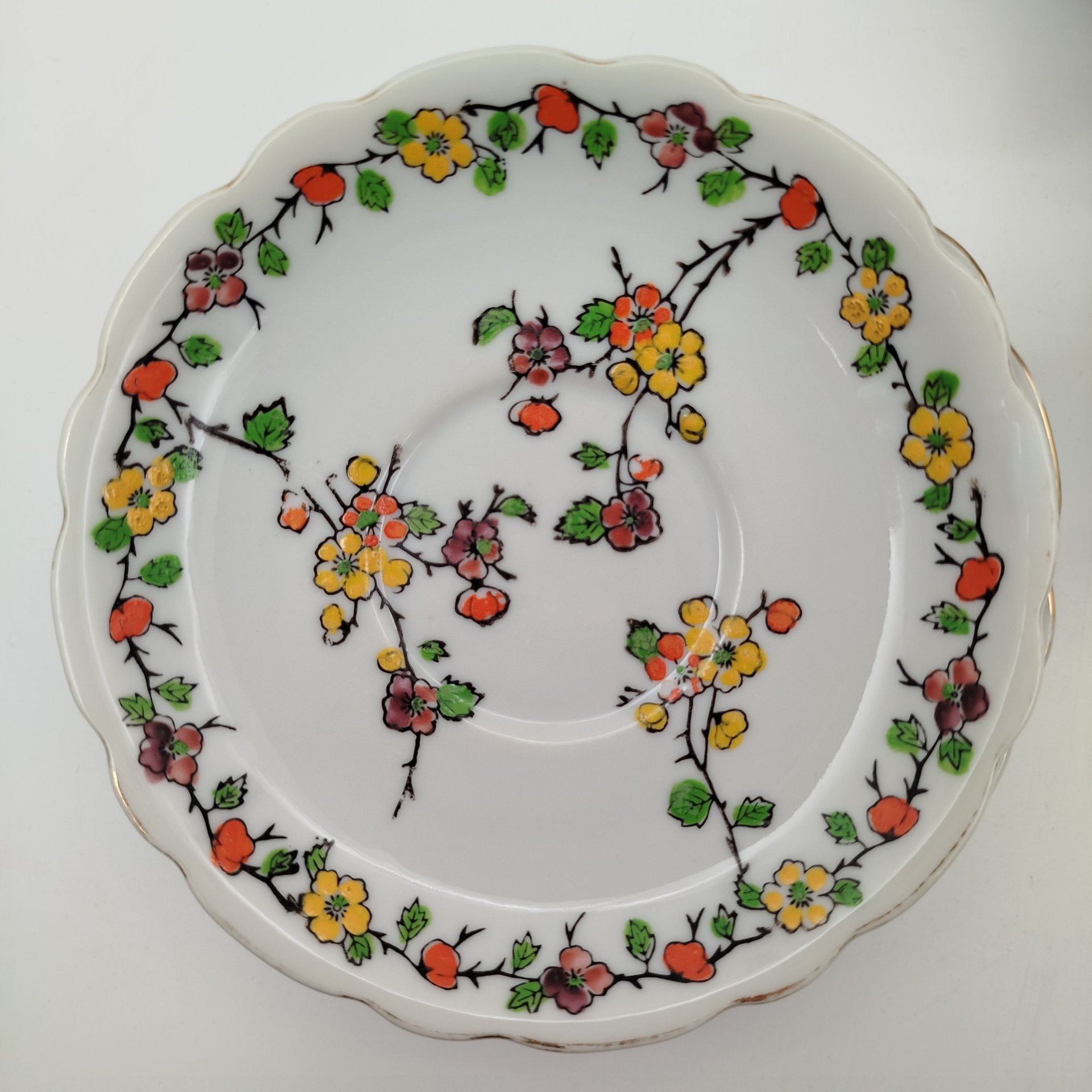 Набор чайных пар с цветочным декором на 6 персон, York, фарфор, роспись, золочение, Великобритания, 1920-1950 гг.