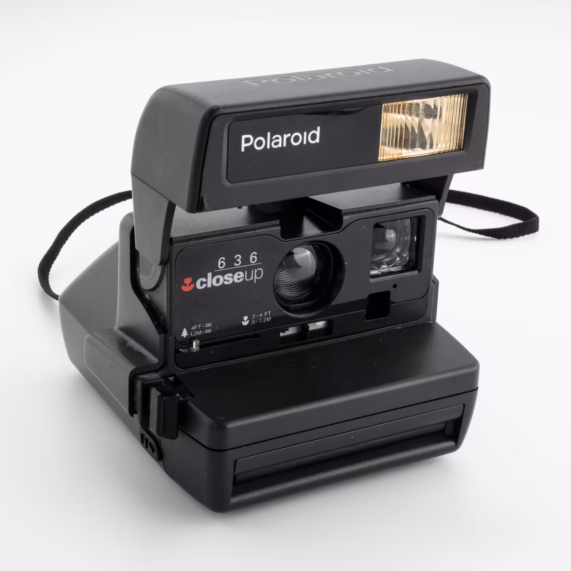 Фотоаппарат мгновенной печати "Polaroid 636 Close Up"