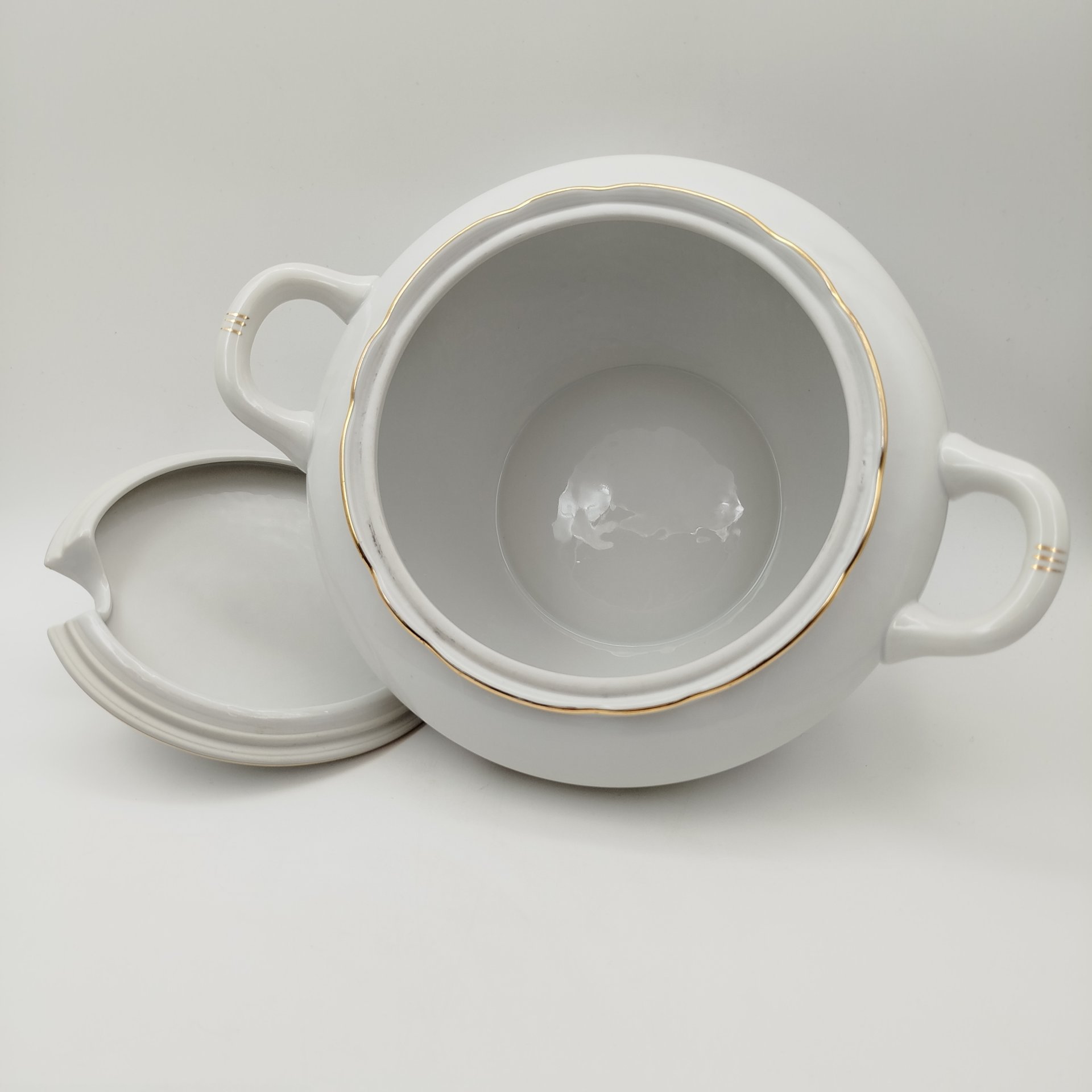 Супница с цветочным декором, "Gebrüder Benedikt"