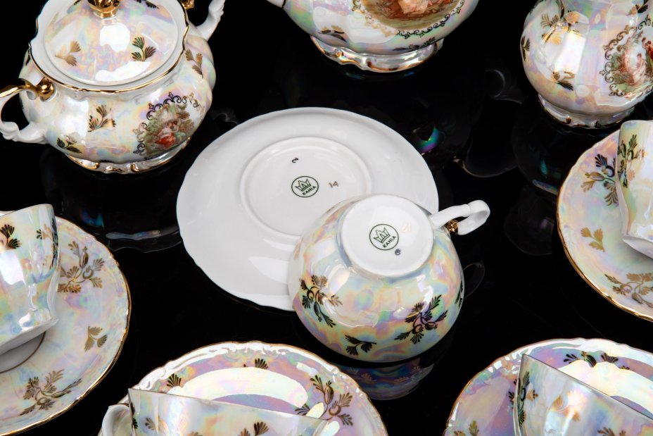 Сервиз чайный на 6 персон (15 предметов) "Мадонна", фарфор, деколь, люстр, золочение, Kahla, ГДР, 1960-1980 гг.