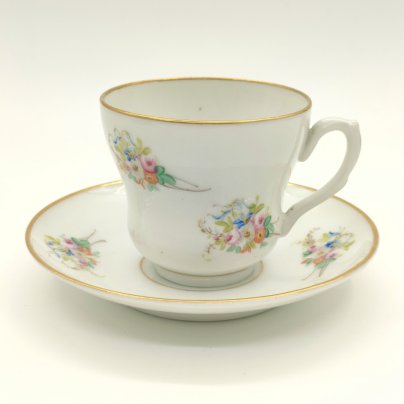 Пара чайная с цветочным декором, фарфор, роспись, золочение, Западная Европа, 1880-1910 гг.