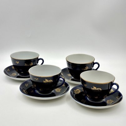 Набор из четырех чайных пар с цветочным декором