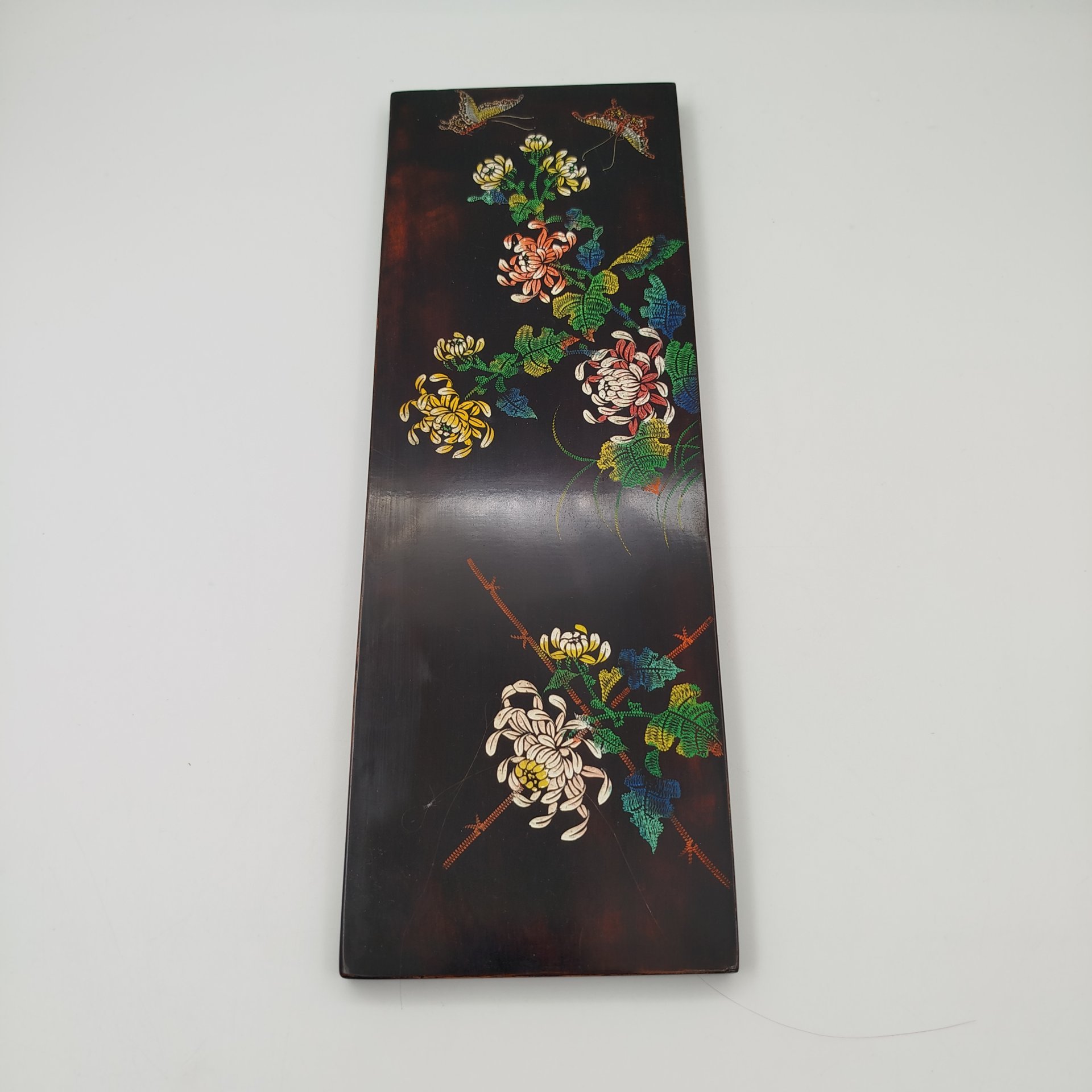 Панно настенное трехчастное "Птицы, насекомые и цветы", дерево, лак, резьба, роспись, Азия, 1970-1990 гг.