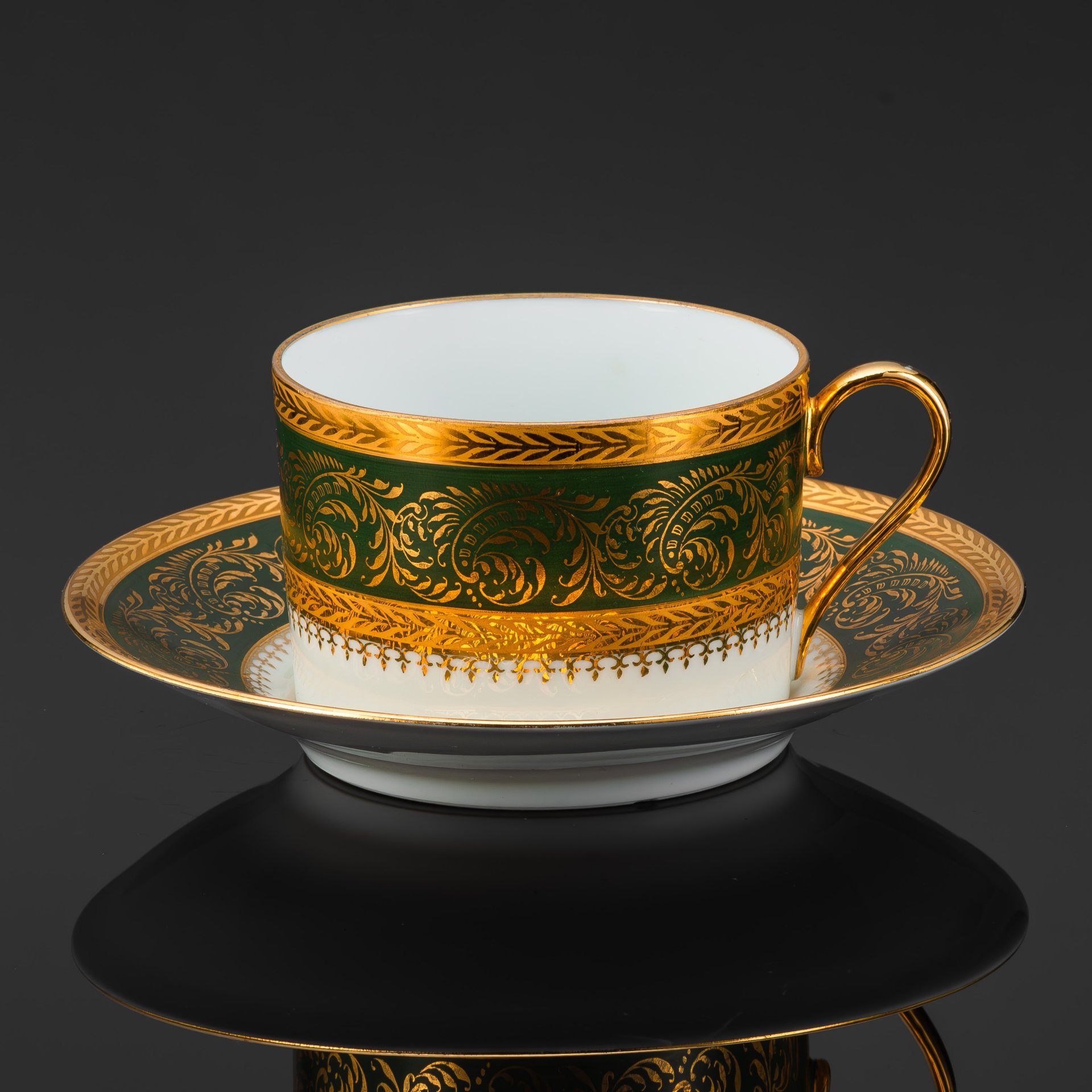 Кофейная пара в стиле ампир, B.R. Limoges France, фарфор, крытье, золочение, Франция, 1950-1970 гг.