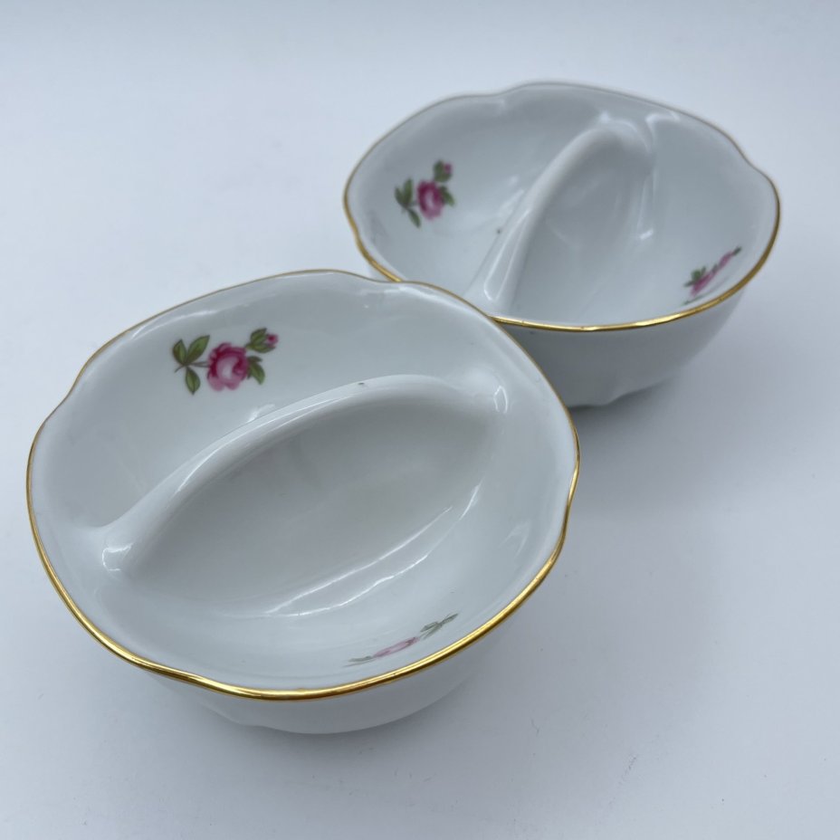 Набор из двухсекционных менажниц (2 предмета) с цветочным декором, фарфор, деколь, золочение, Bohemia (Neurohlau), Чехословакия, 1970-1990 гг.