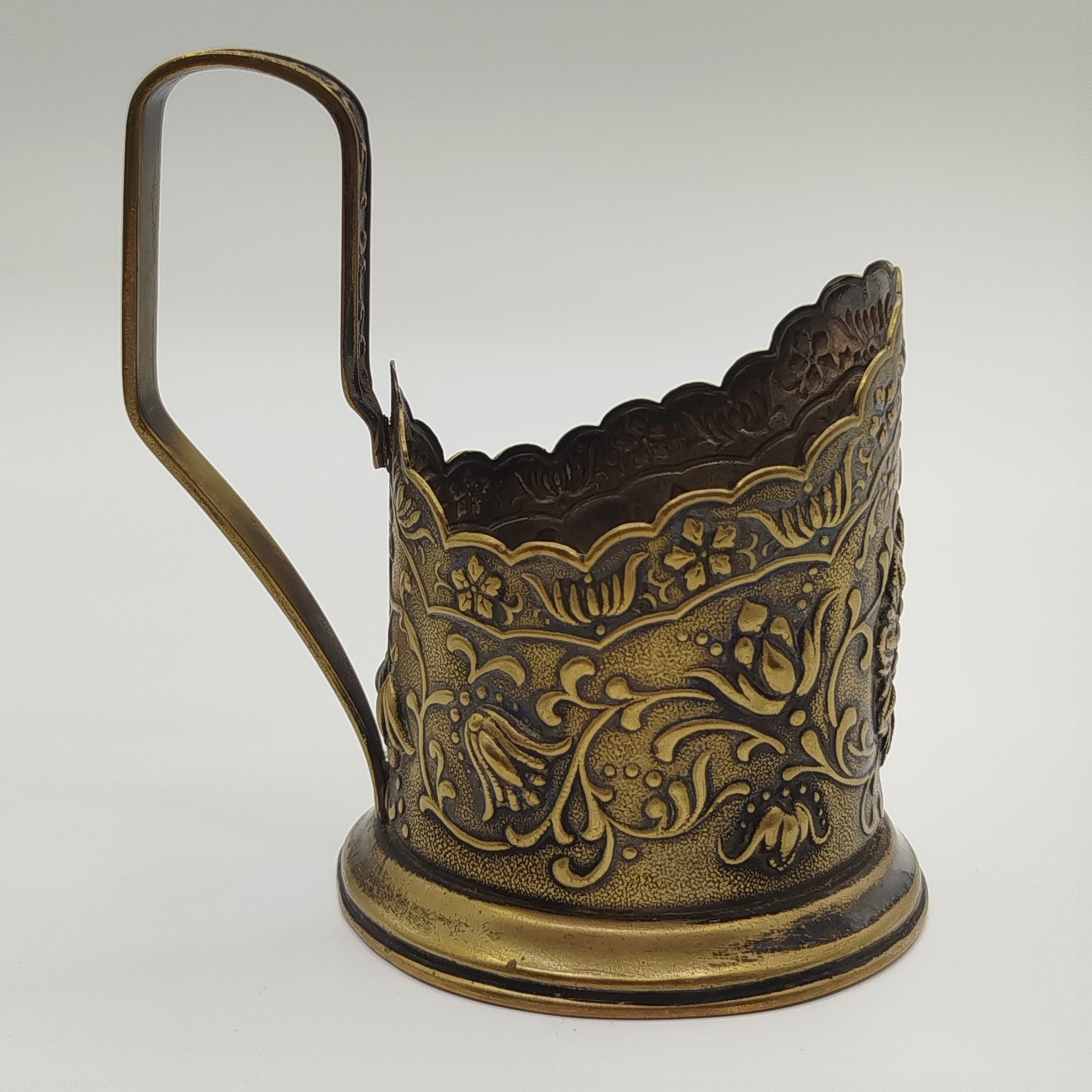 Подстаканник "Сказочный цветок" ("Астра"), Ленэмальер (Ленинградский эмальер)