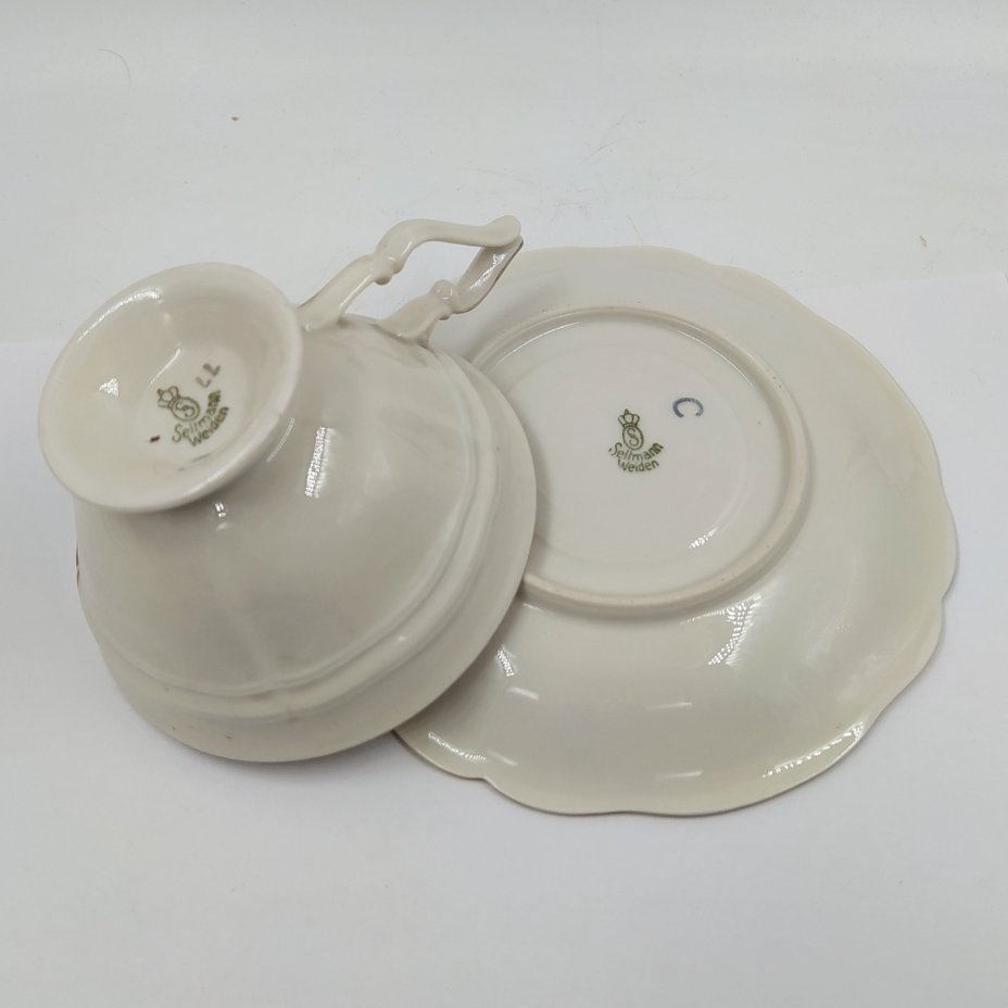 Пара чайная цвета слоновой кости с цветочным декором