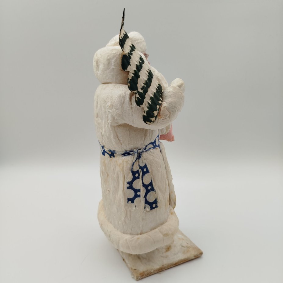 Игрушка новогодняя "Дед Мороз" на подставке, вата, папье-маше, ткань, роспись, фанера, Артель «Детская игрушка»