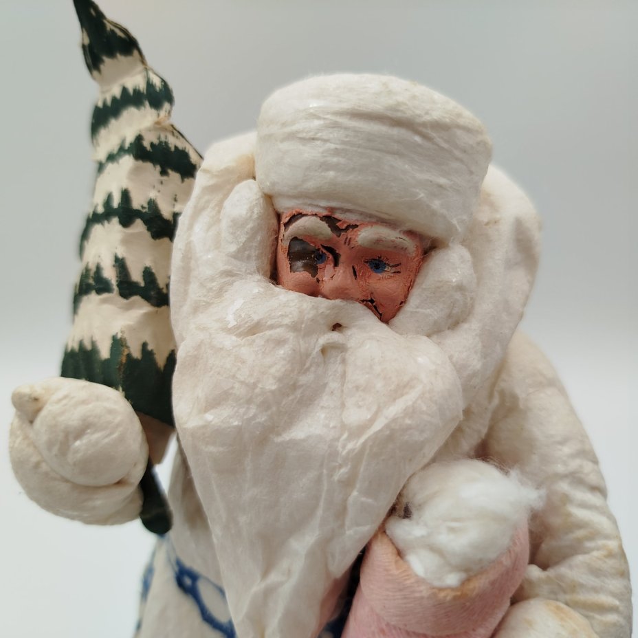 Игрушка новогодняя "Дед Мороз" на подставке, вата, папье-маше, ткань, роспись, фанера, Артель «Детская игрушка»