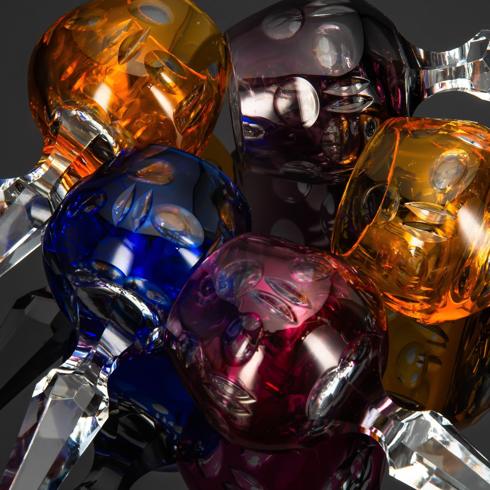 Набор бокалов (рюмок) для крепленых вин на 5 персоны, с декором в виде линз