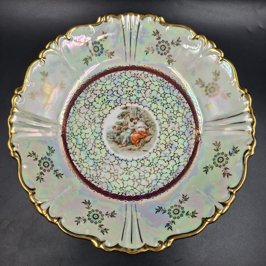 Блюдо глубокое (салатник) из сервиза "Мадонна", фарфор, деколь, люстр, золочение, ГДР, 1960-1990 гг.