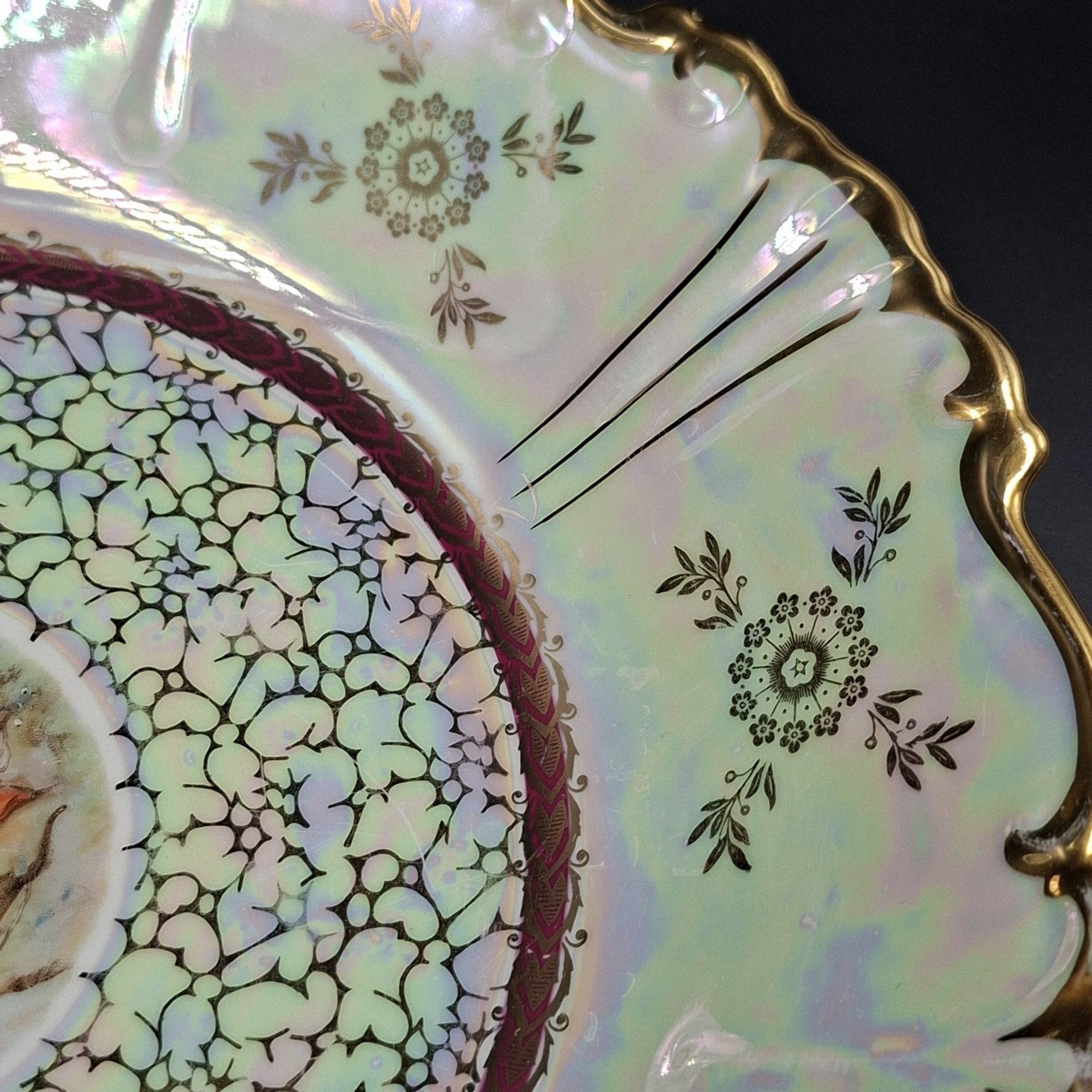 Блюдо глубокое (салатник) из сервиза "Мадонна", фарфор, деколь, люстр, золочение, ГДР, 1960-1990 гг.