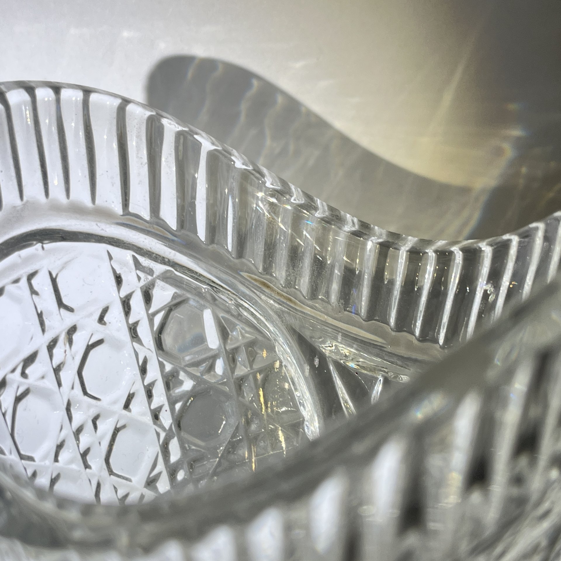 Вазочка для десерта/закусок (конфетница) с геометрическим декором, хрусталь, пресс, СССР, 1970-1990 гг.