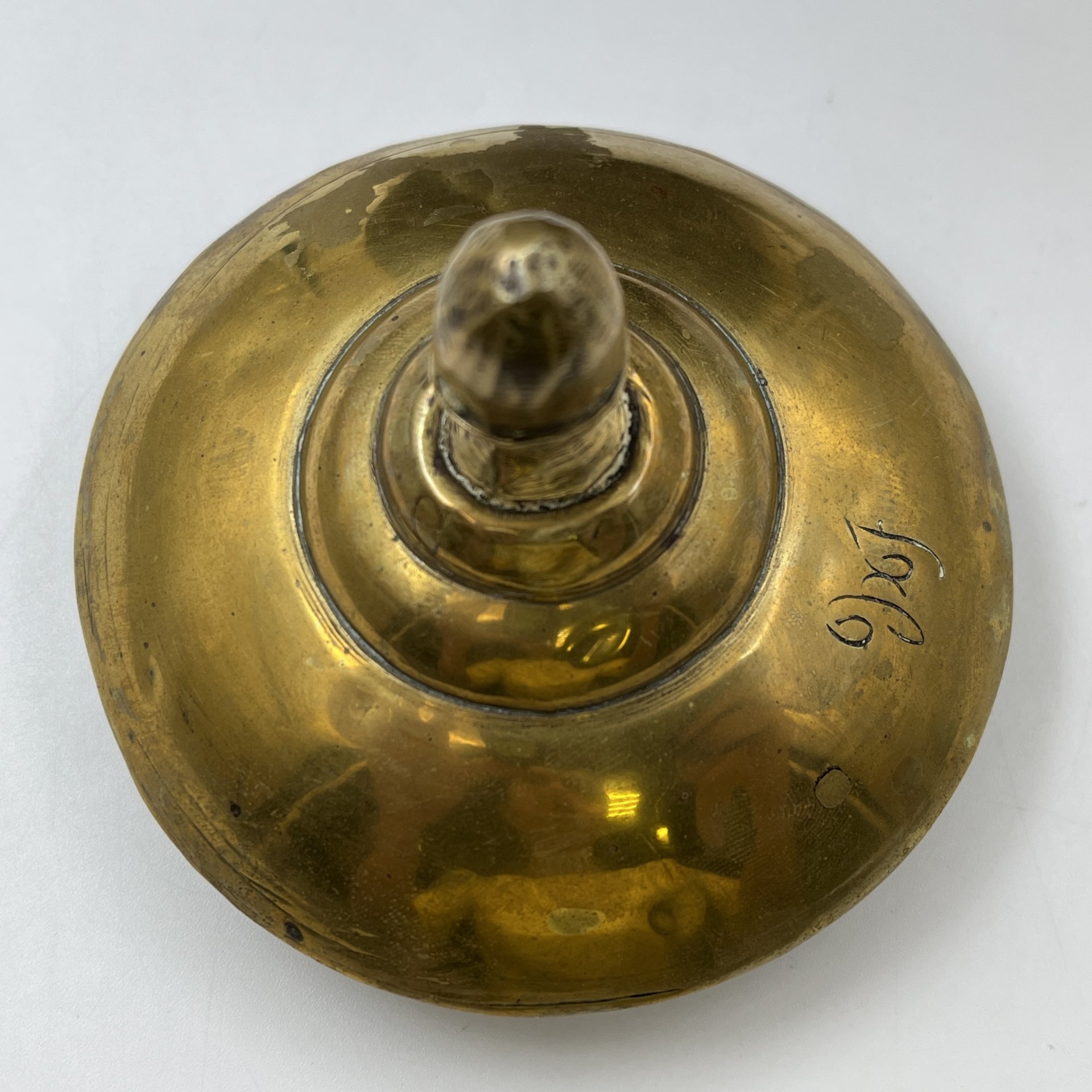 Чайник золотистого цвета (крупный)