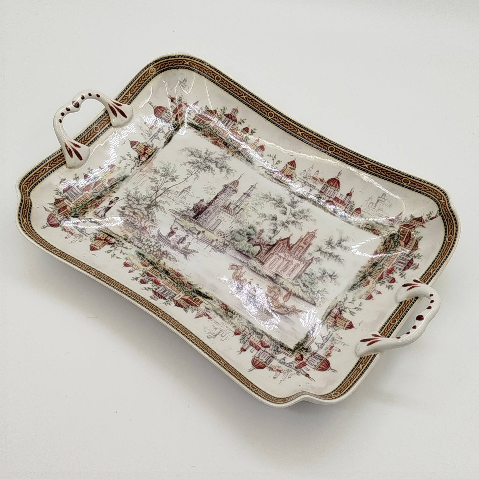 Поднос с изображением речной прогулки, Richmond