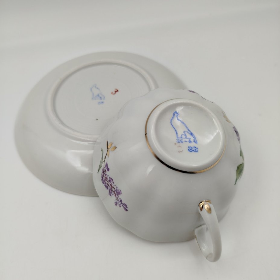 Пара чайная "Сирень", фарфор, деколь, золочение, Дулевский фарфоровый завод (Дулёво), СССР, 1964 г.