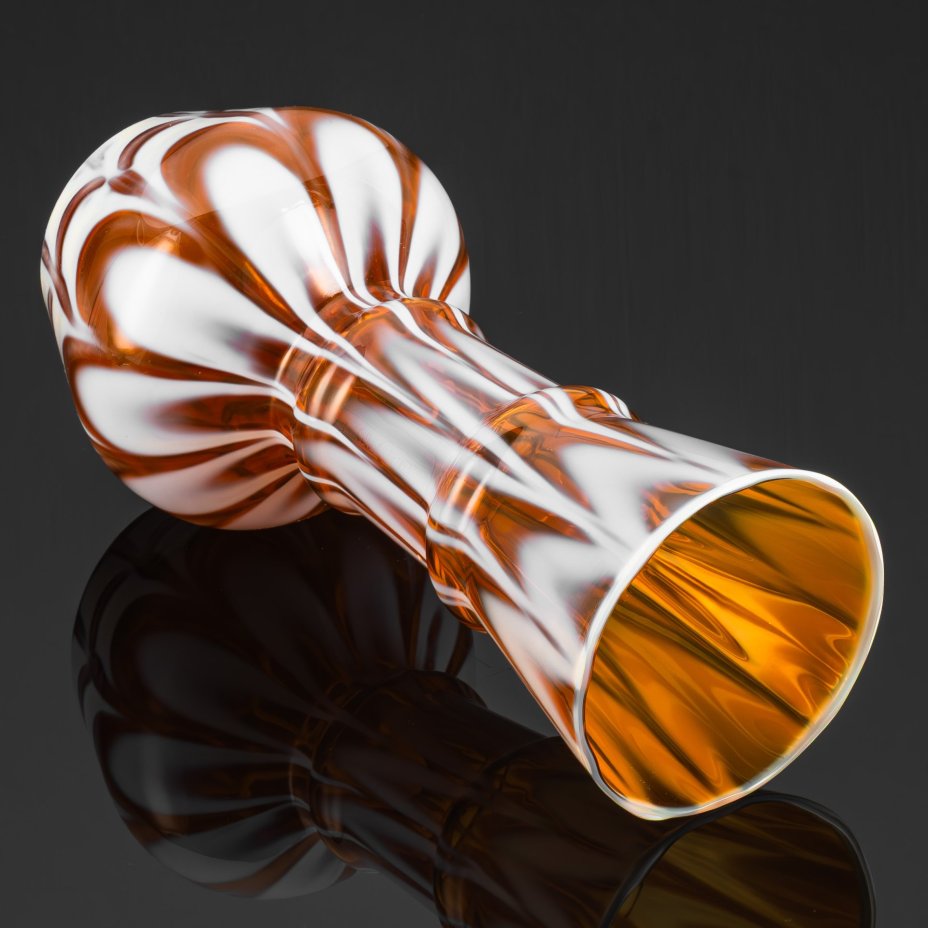 Ваза, стекло, сульфидно-цинковое, гутная техника, Стекольный завод «Красный май», СССР, 1960-1980 гг.