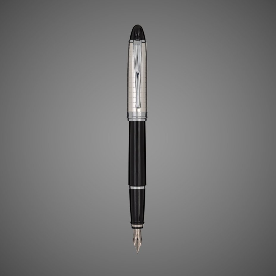 Перьевая ручка Aurora Ipsilon Quadra Black CT, перо — M, в подарочной коробке, Драгметаллы: серебро, смола