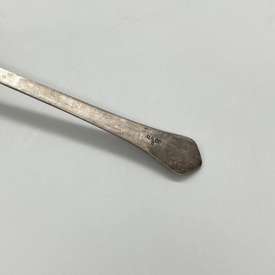 Лопатка сервировочная с геометрическим декором, мНЦ (медь-никель-цинк), Таллинский ювелирный завод, СССР, 1960-1990 гг., Таллинский ювелирный завод