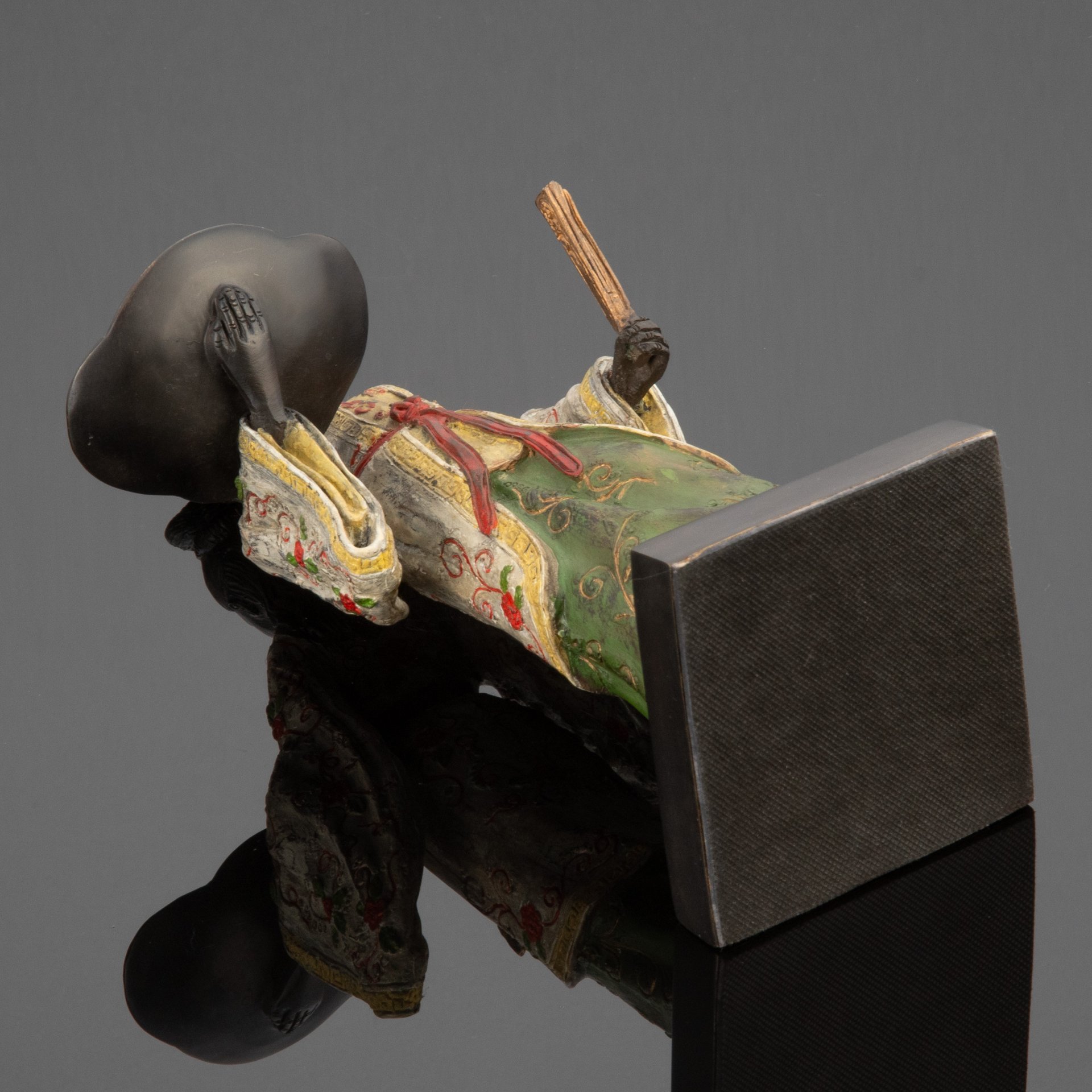 Подсвечник  "Гейша", металл, роспись, Западная Европа, 2000-2010 гг.