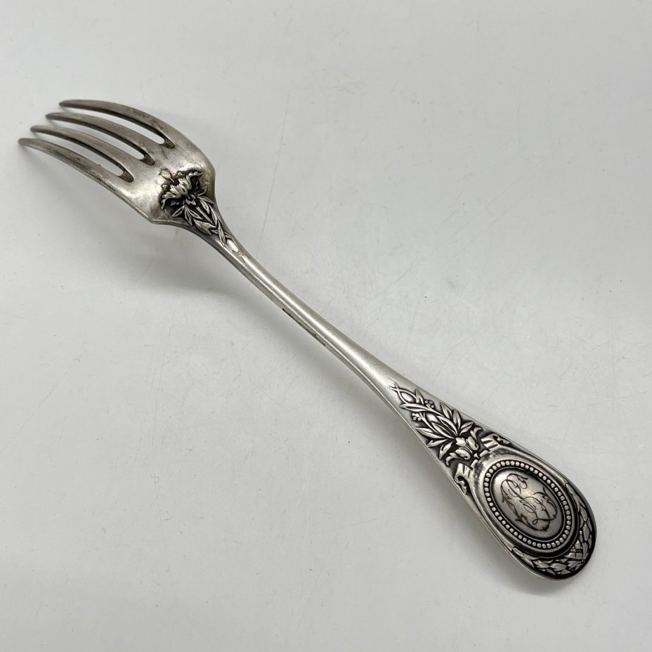 Вилка с декором и монограммой "C. L."  на ручке, металл, серебрение, Christofle, Франция, 1877-1886 гг.