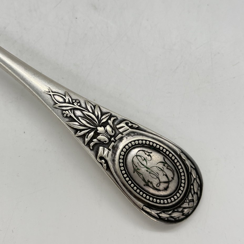 Вилка с декором и монограммой "C. L."  на ручке, металл, серебрение, Christofle, Франция, 1877-1886 гг.