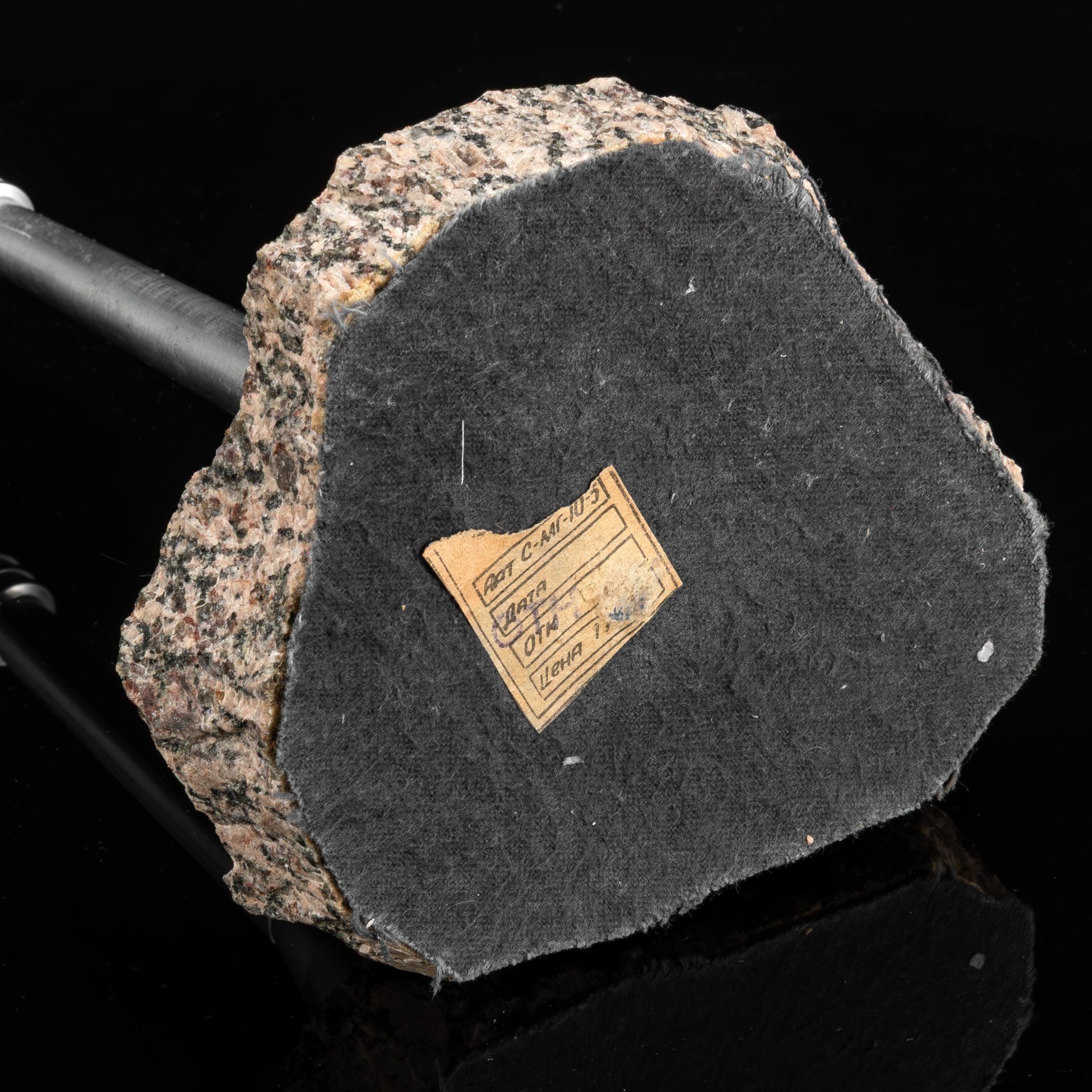 Винтажная сувенирная статуэтка "Останкинская башня", металл, камень, СССР, 1960-1980 гг.