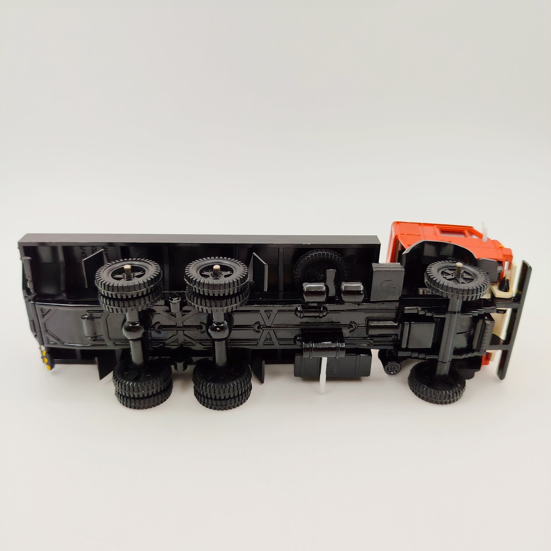 Автомобиль коллекционный "Камаз 53212. Молоковоз", металл, пластмасса, печать, СССР, 1970-1990 гг.